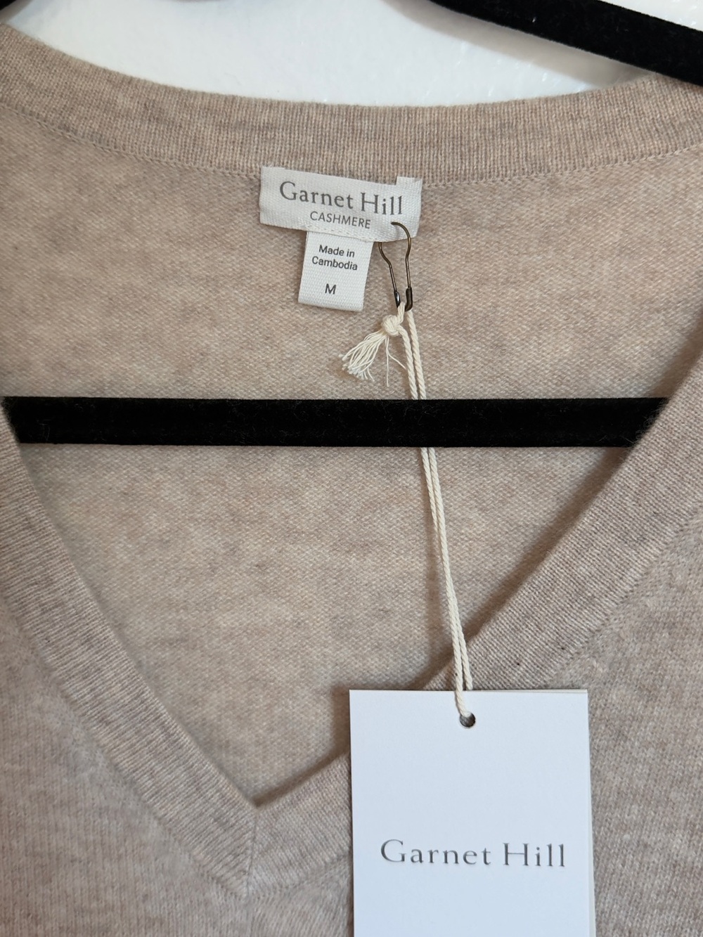 Garnet Hill Women's V-Neck Sweater in Light Beige - Picture 4 of 5
